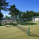 Village Mare Pineta 4*