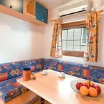 Village Mare Pineta Kamp alanı 4*