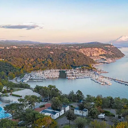 Village Mare Pineta 4*