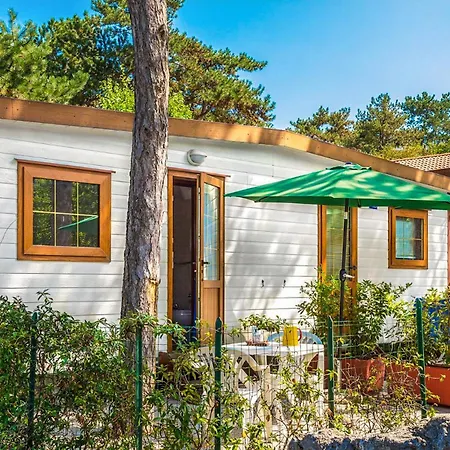 Village Mare Pineta 시스티아나